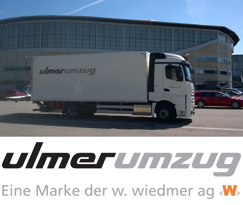 Ulmerumzug-Moebelwagen